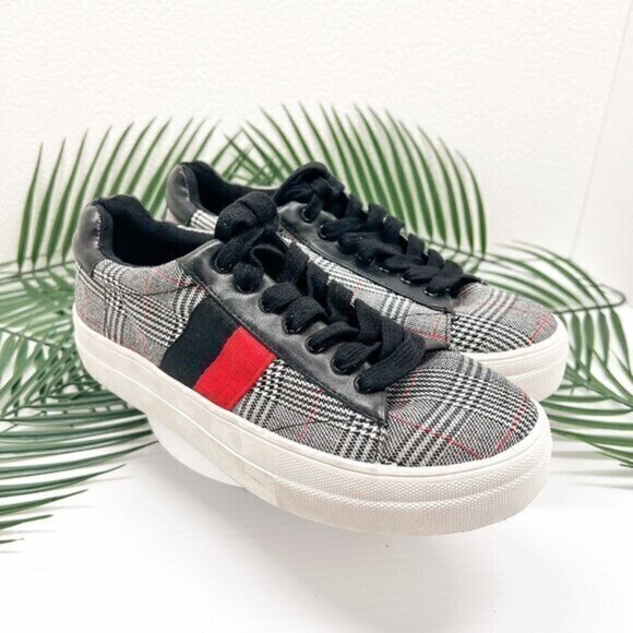Steve Madden Plaid Sneakers Women's Size 6 Black/Multicolor Round Toe  Lace Up - Picture 1 of 9